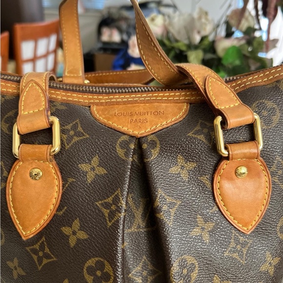 Louis Vuitton Palermo w sling ( medium to large size) - Picture 8 of 12